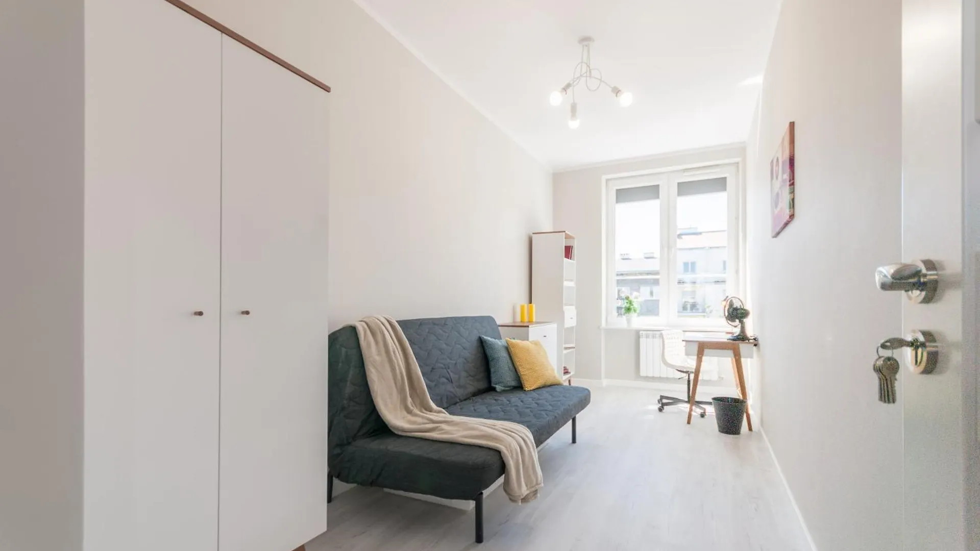 Room, Aleja Niepodleglosci 148, Center, Sgh, Pole Mokotowskie Varsovie Appartement